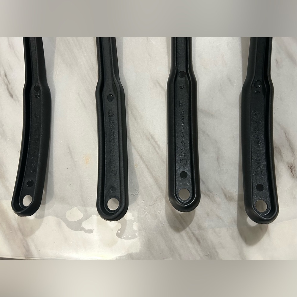 Black Nylon Kitchen Utensil Set - 4 Pieces - Picture 5 of 8